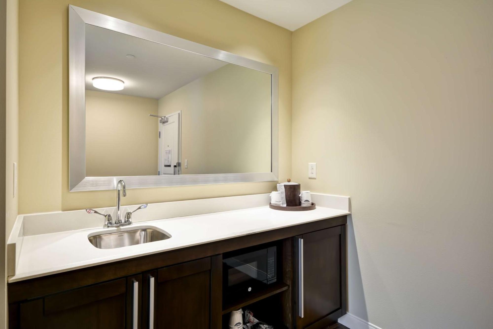 Hampton Inn & Suites Charleston Airport Норт-Чарлстон Екстер'єр фото