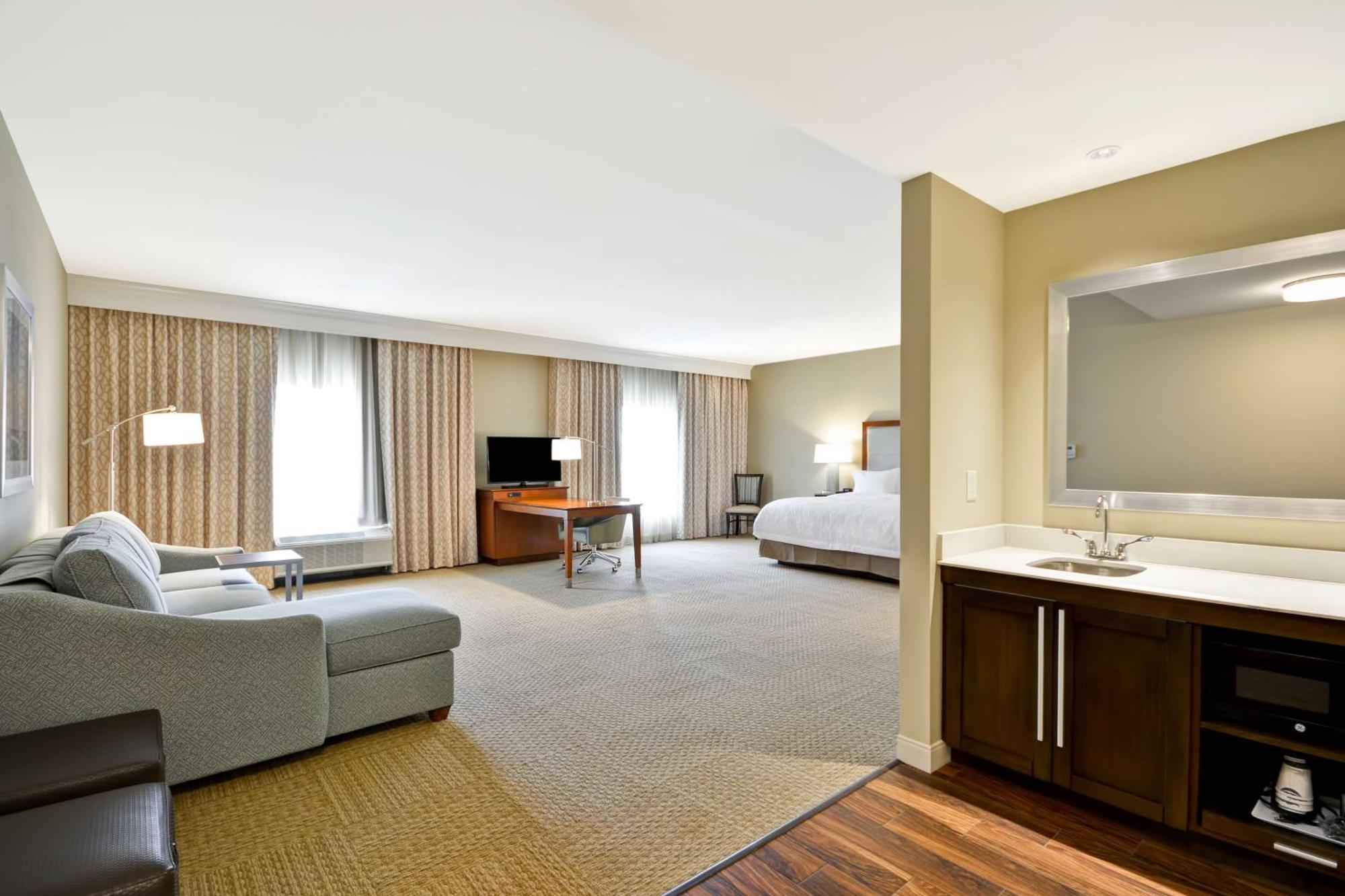 Hampton Inn & Suites Charleston Airport Норт-Чарлстон Екстер'єр фото