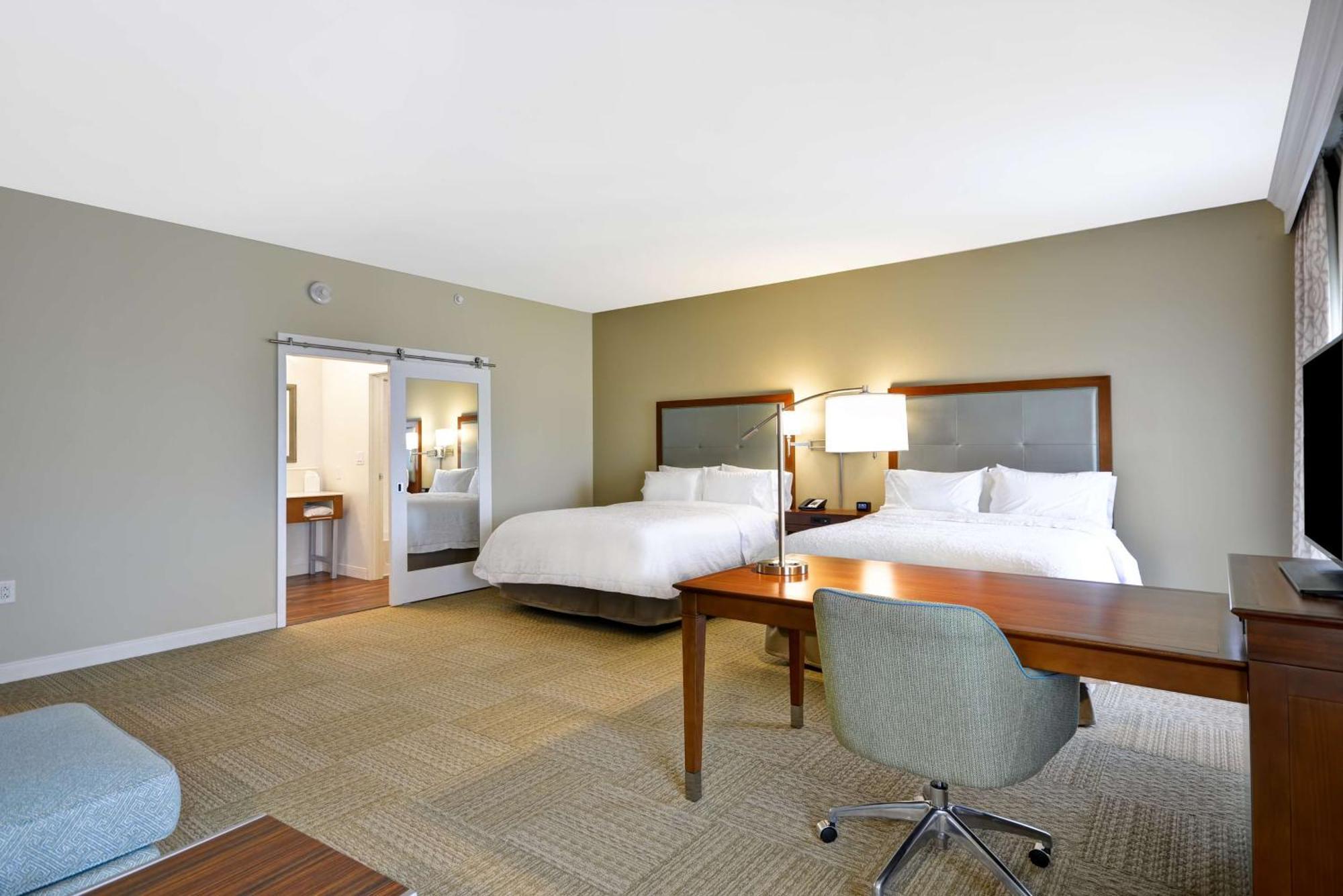 Hampton Inn & Suites Charleston Airport Норт-Чарлстон Екстер'єр фото