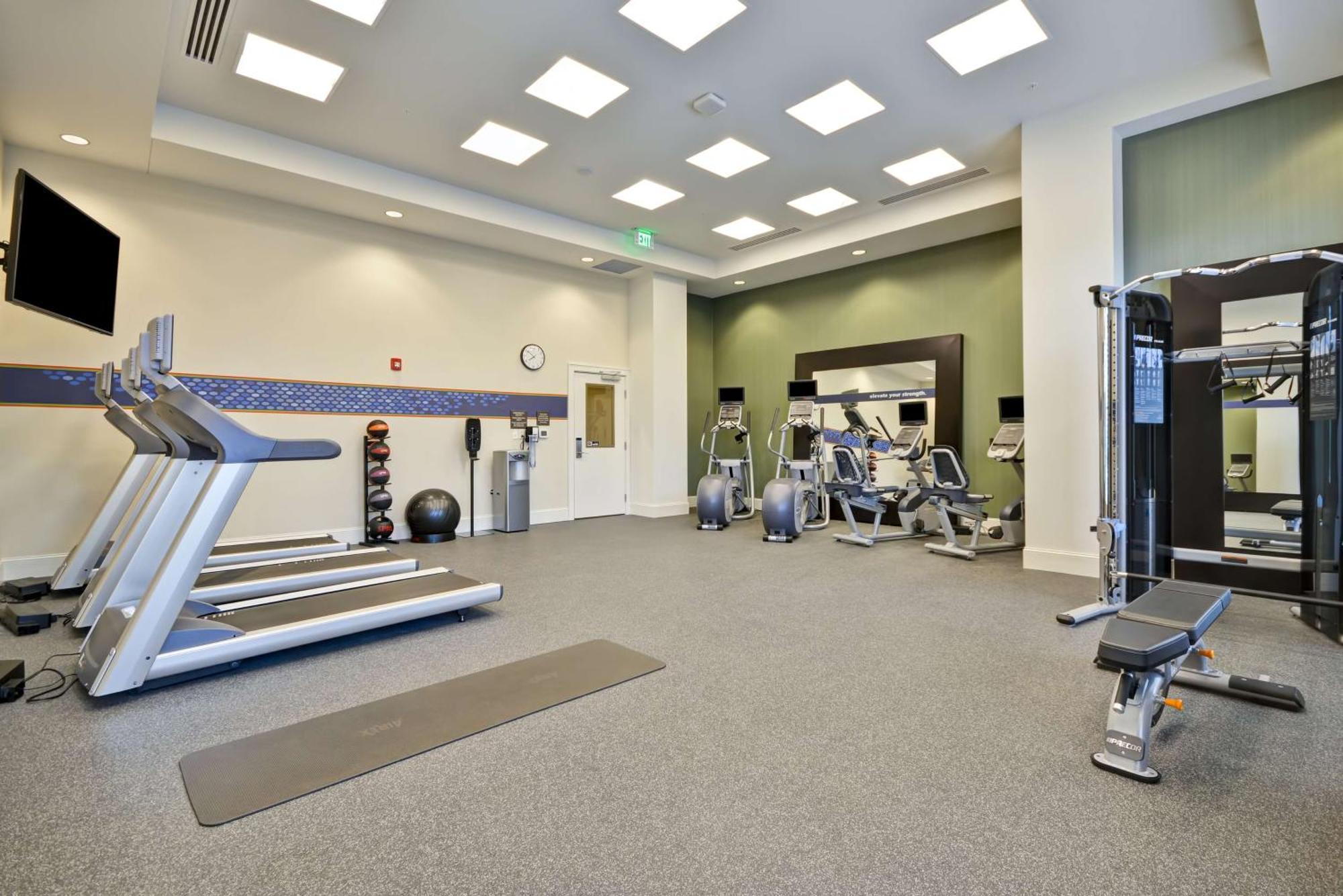 Hampton Inn & Suites Charleston Airport Норт-Чарлстон Екстер'єр фото